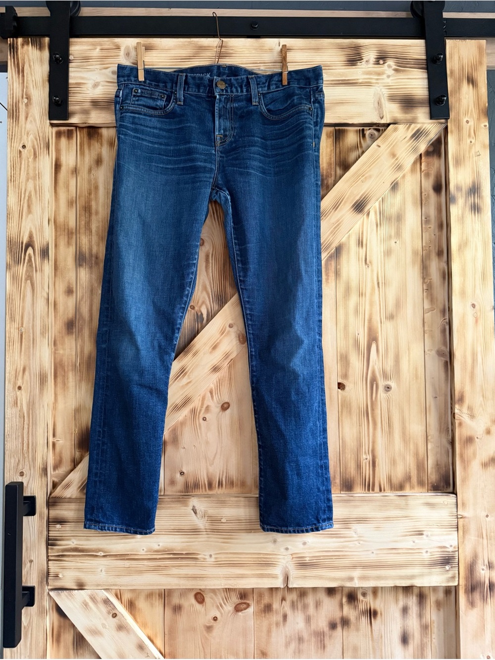 Woman’s Blue Straight-Leg Jeans